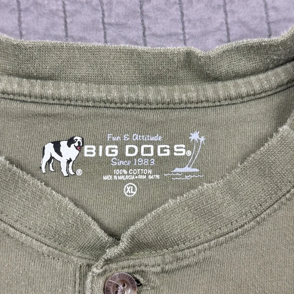 Y2K Big Dogs T Shirt Men XL Green‎ Henley The Beer Hunter Embroidered Logo - Picture 5 of 9